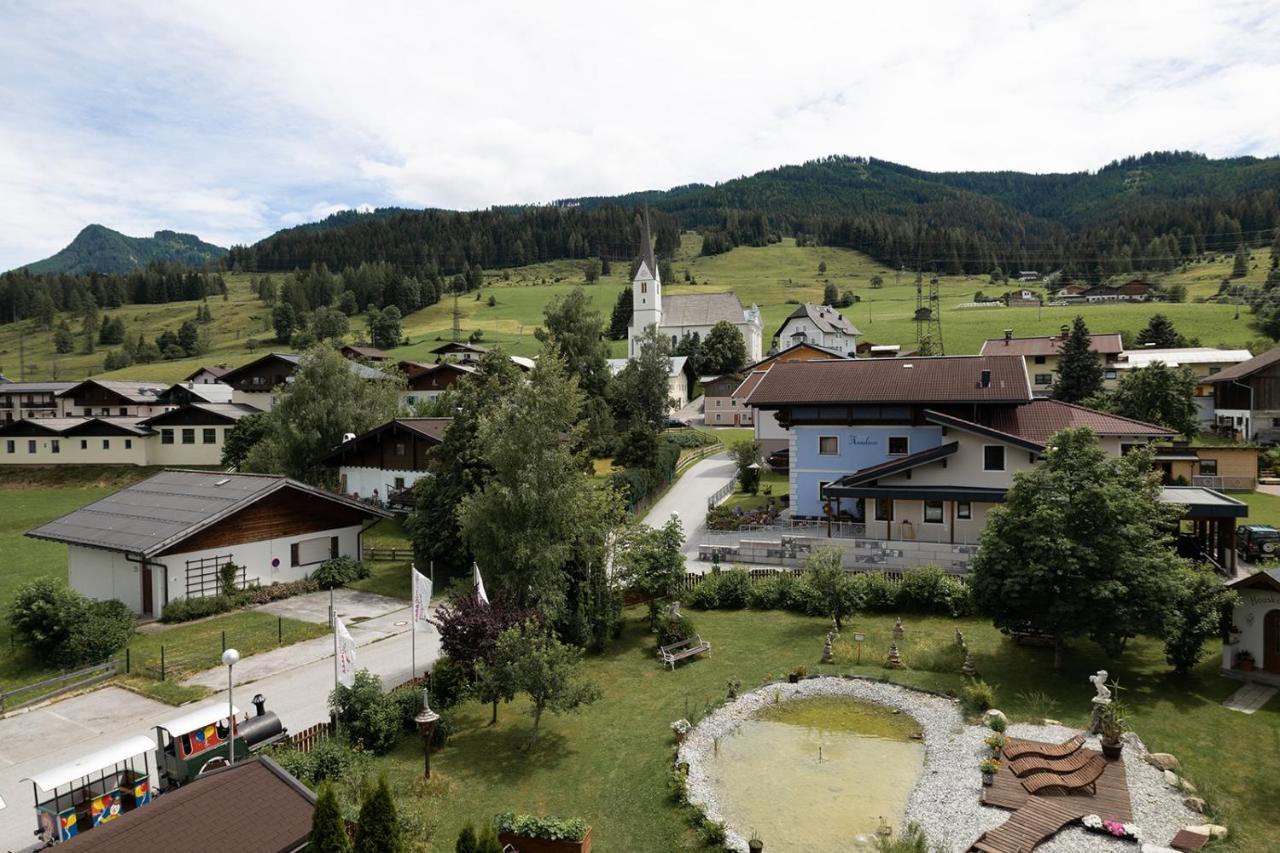 Embacher Sporthotel Dış mekan fotoğraf